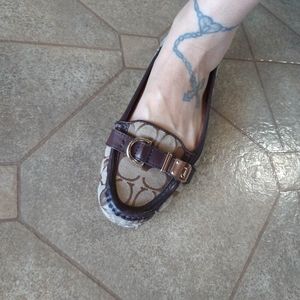 Womens size 7.5 coach shoes